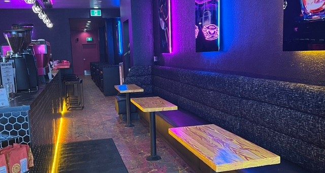 캐나다 에드먼튼 와잇에비뉴 카페 Sorellina Coffee