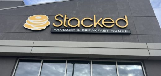 Calgary Restaurant Stacked 캘거리 가성비 식당